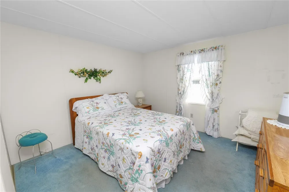 1008 ELIZABETH LANE Lakeland, FL 33809