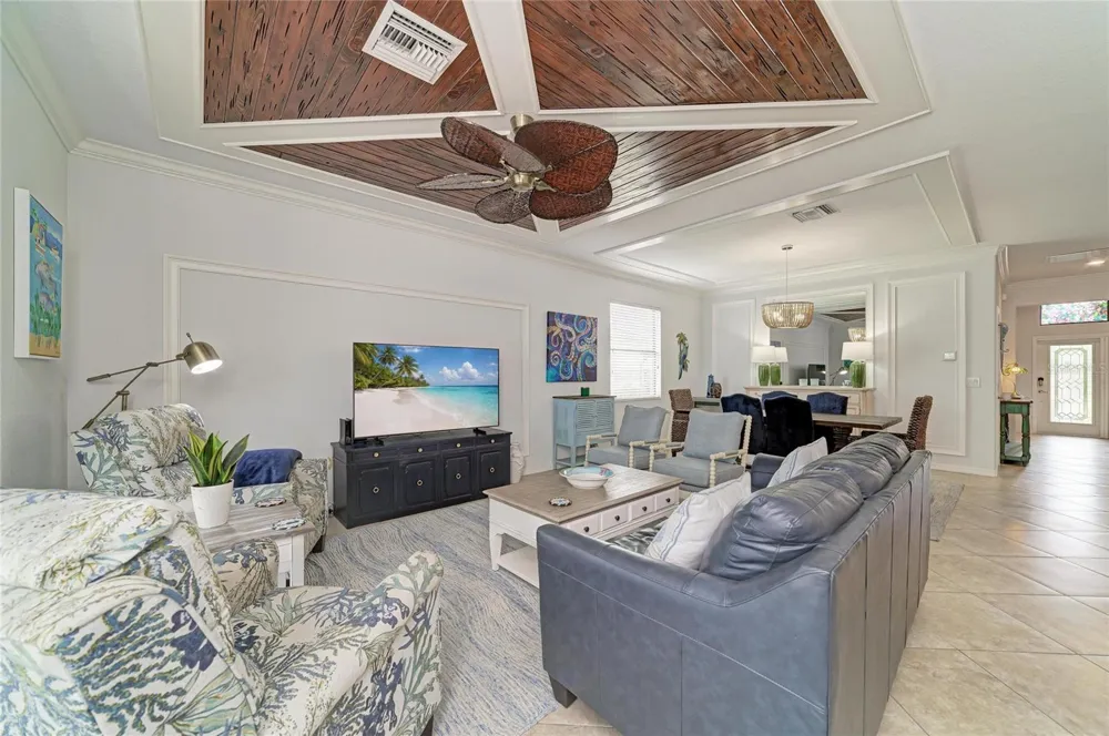 7123 MARSH VIEW TERRACE Bradenton, FL 34212