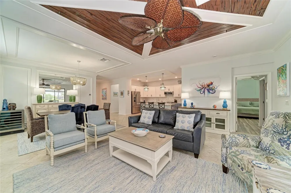 7123 MARSH VIEW TERRACE Bradenton, FL 34212