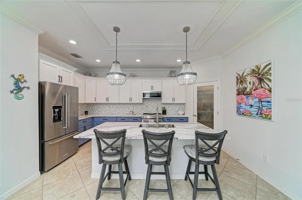 7123 MARSH VIEW TERRACE Bradenton, FL 34212