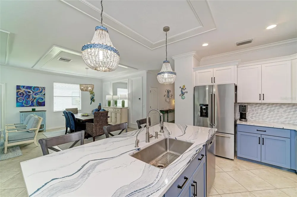 7123 MARSH VIEW TERRACE Bradenton, FL 34212