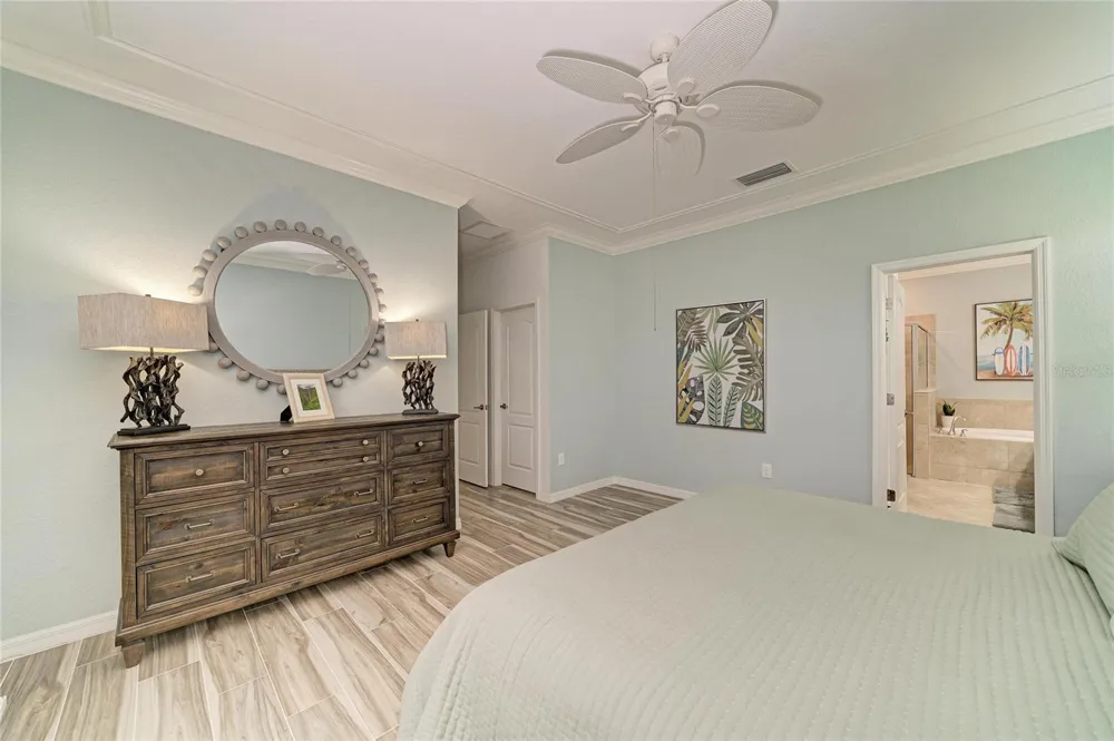 7123 MARSH VIEW TERRACE Bradenton, FL 34212