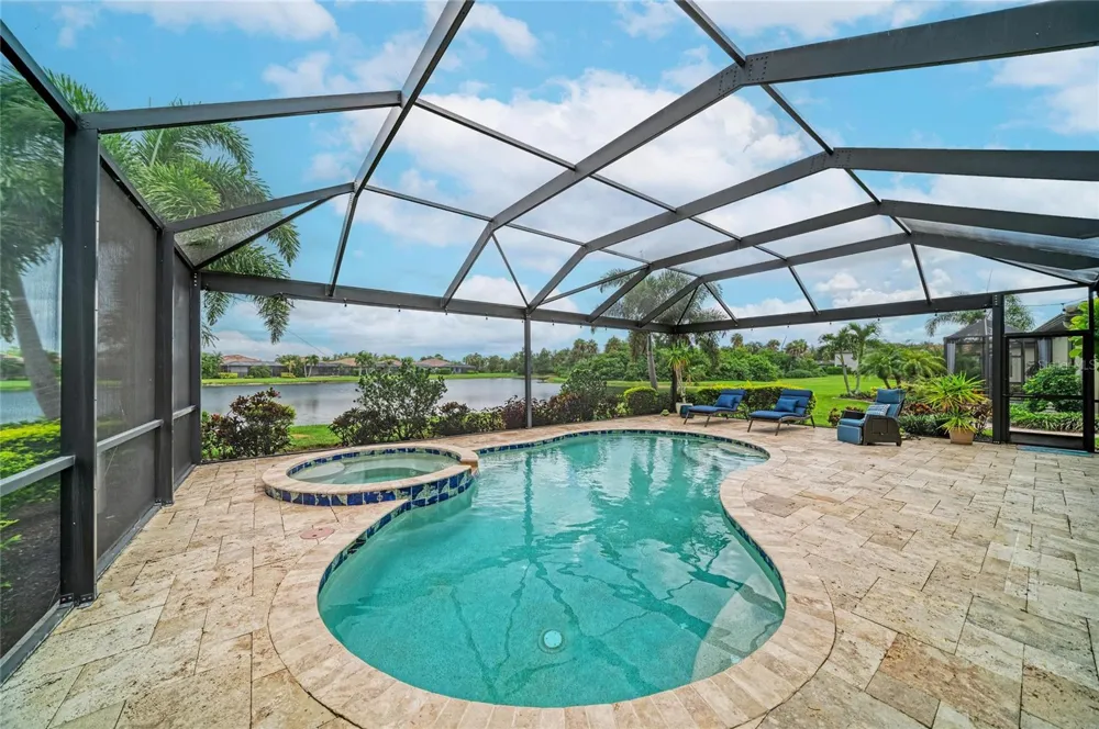 7123 MARSH VIEW TERRACE Bradenton, FL 34212