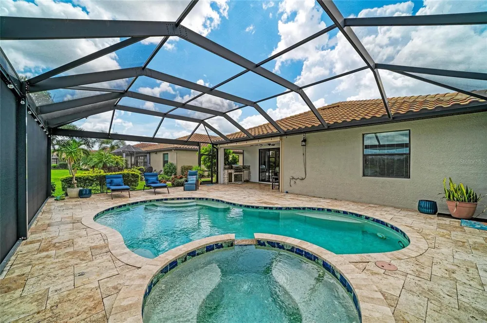 7123 MARSH VIEW TERRACE Bradenton, FL 34212