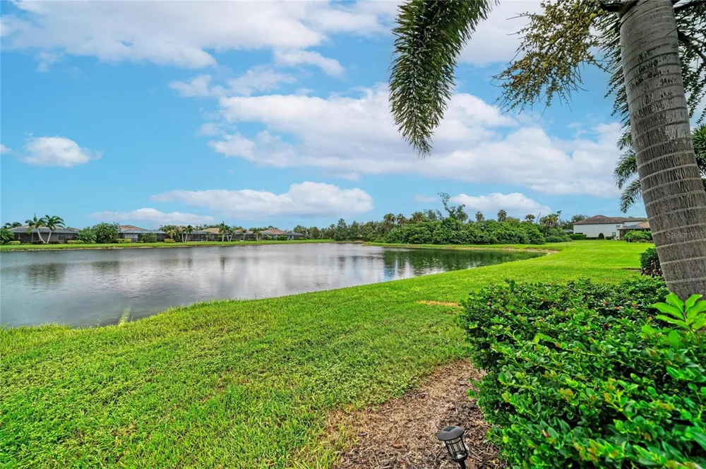 7123 MARSH VIEW TERRACE Bradenton, FL 34212