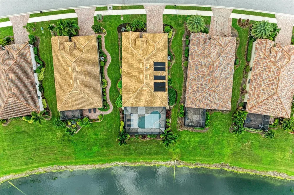 7123 MARSH VIEW TERRACE Bradenton, FL 34212
