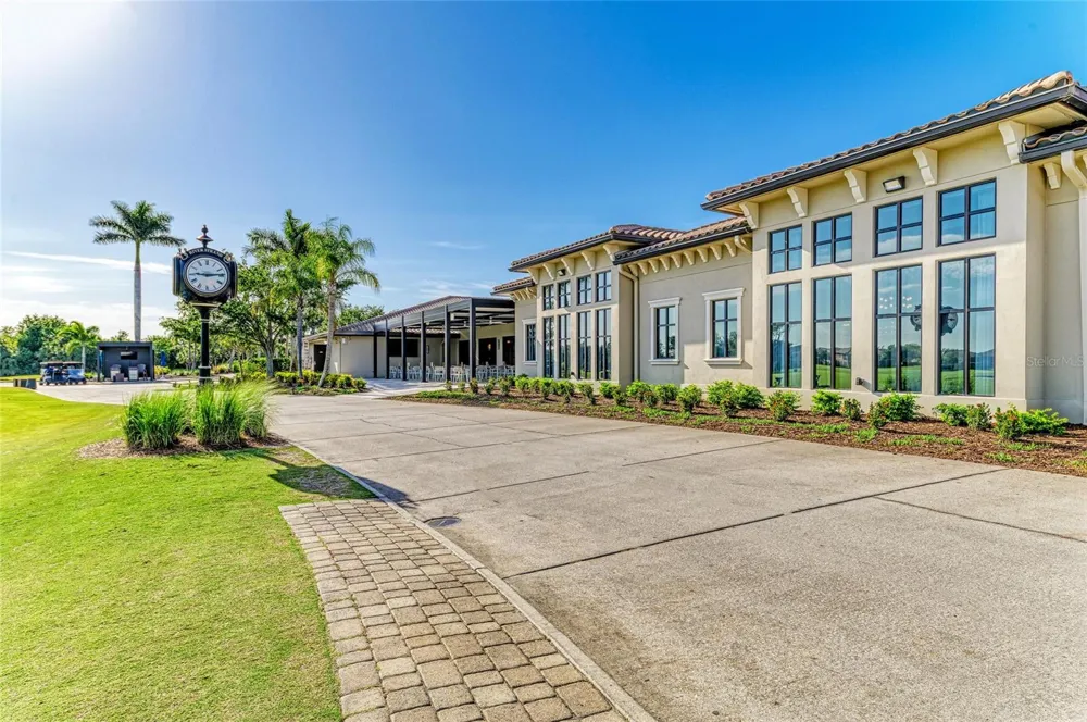 7123 MARSH VIEW TERRACE Bradenton, FL 34212