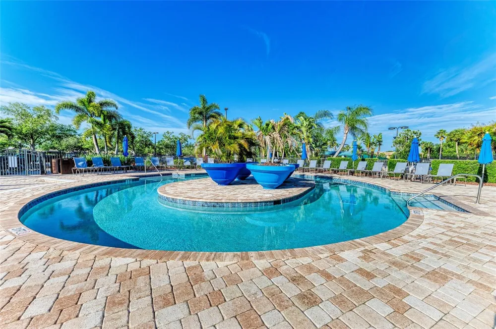 7123 MARSH VIEW TERRACE Bradenton, FL 34212