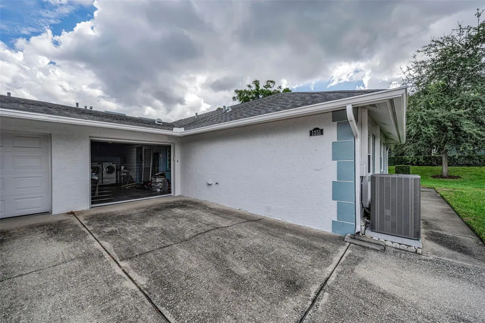 1251 SUTHERLAND COURT Dunedin, FL 34698