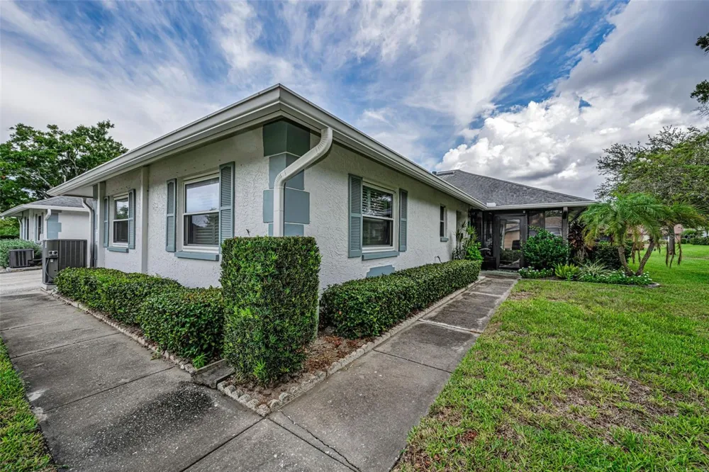 1251 SUTHERLAND COURT Dunedin, FL 34698