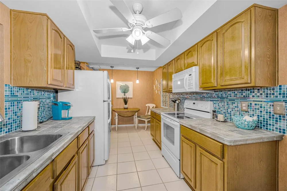 1251 SUTHERLAND COURT Dunedin, FL 34698