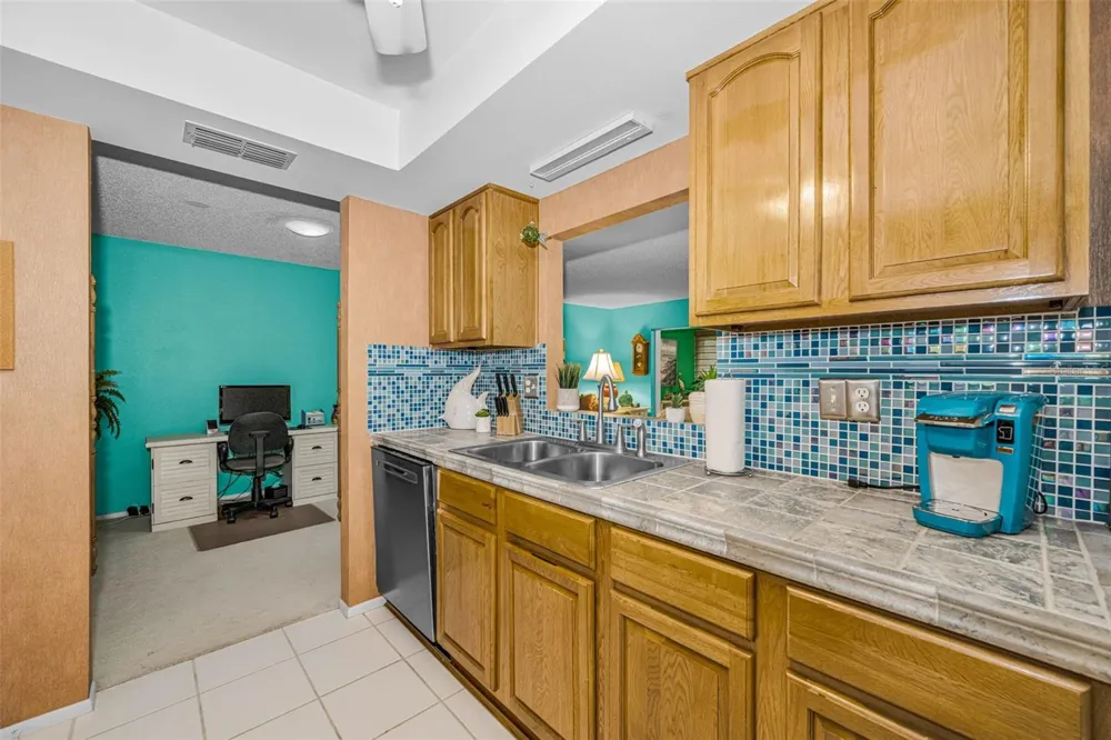 1251 SUTHERLAND COURT Dunedin, FL 34698