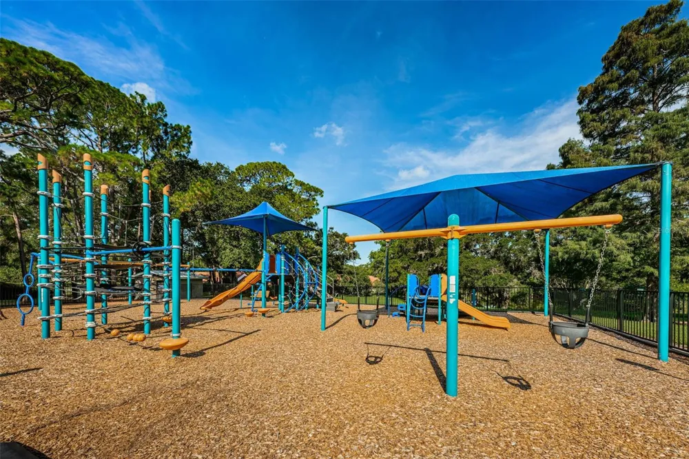 1251 SUTHERLAND COURT Dunedin, FL 34698