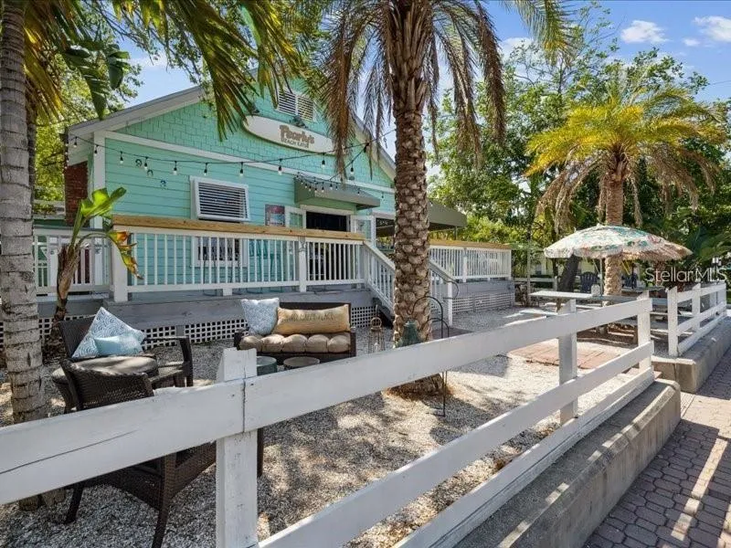 1251 SUTHERLAND COURT Dunedin, FL 34698