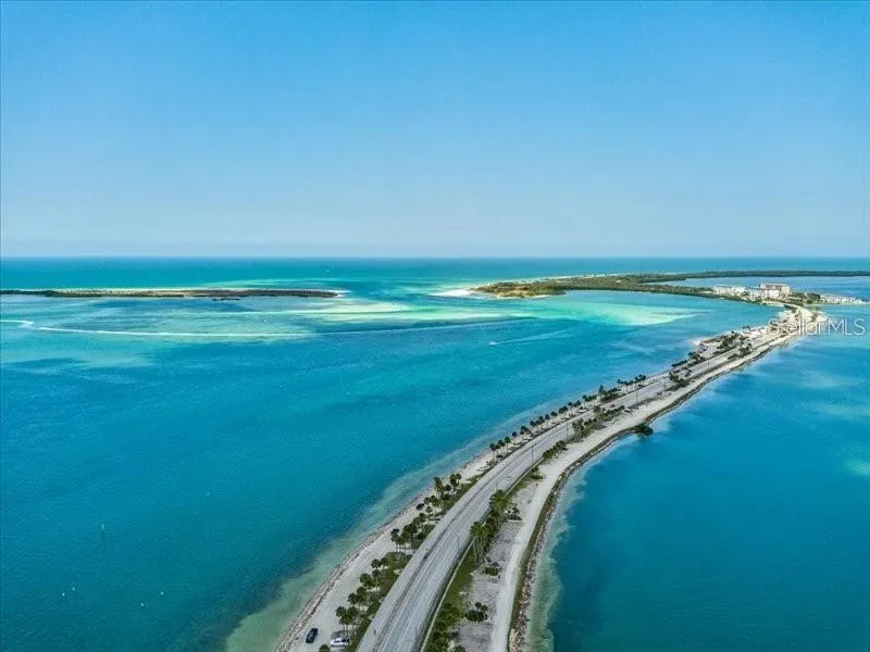 1251 SUTHERLAND COURT Dunedin, FL 34698