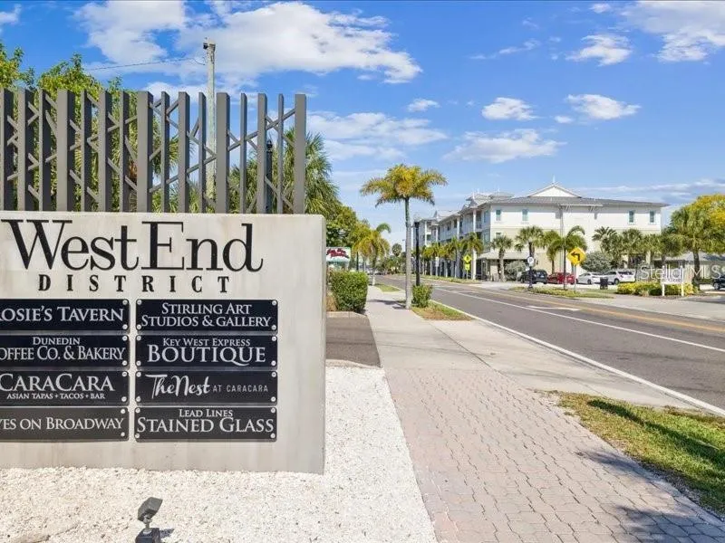 1251 SUTHERLAND COURT Dunedin, FL 34698