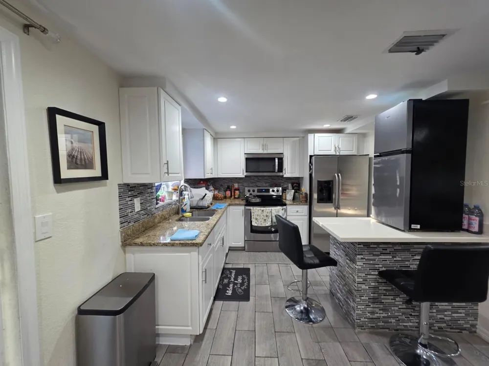 3412 16TH STREET E Bradenton, FL 34208