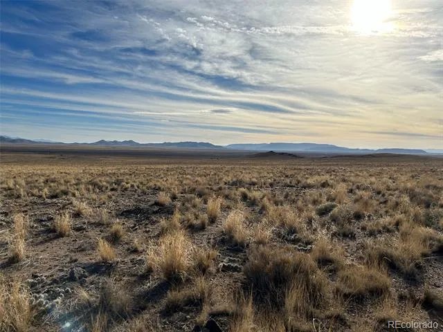 5450 Dove Creek Blanca, CO 81123