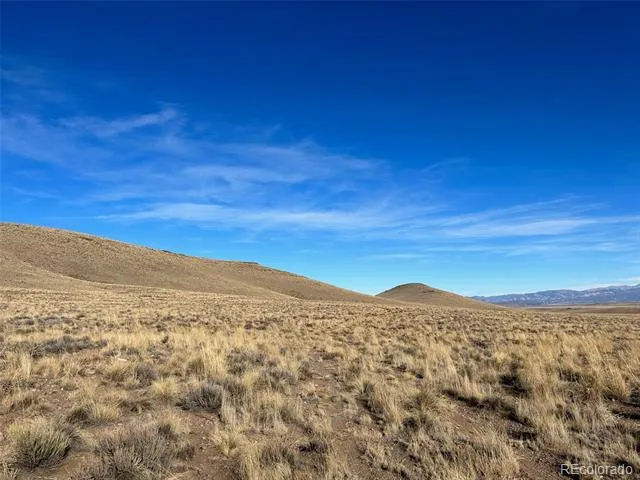 5450 Dove Creek Blanca, CO 81123