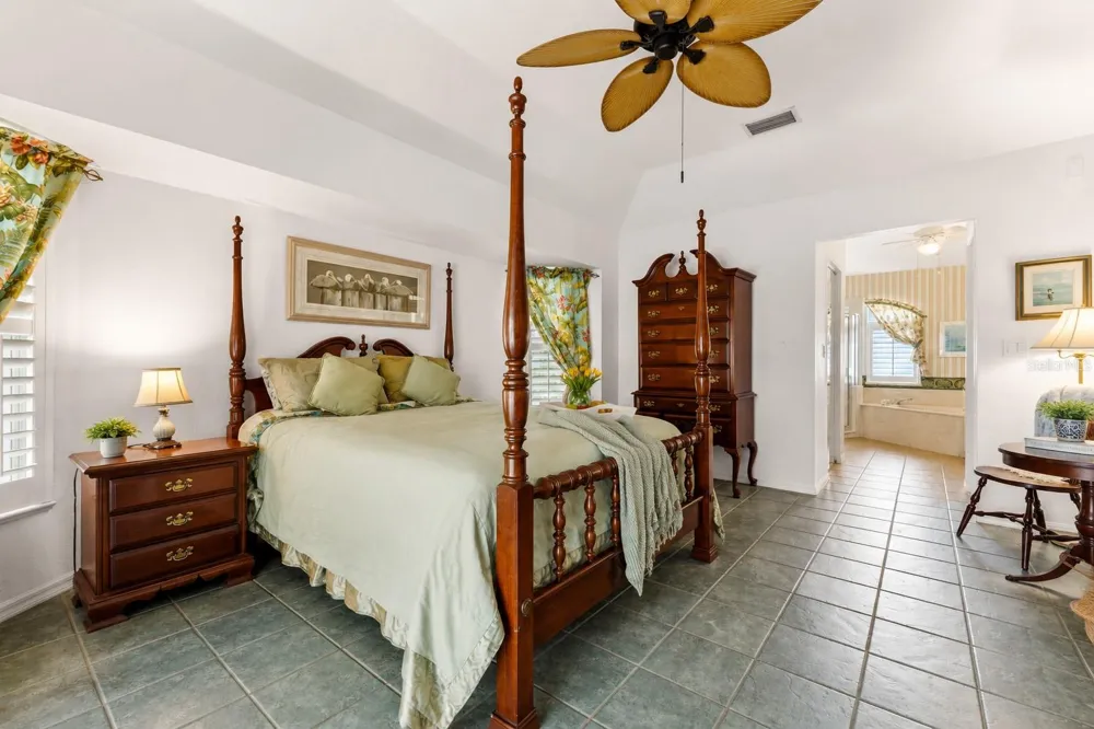 35 BUNKER CIRCLE Rotonda West, FL 33947