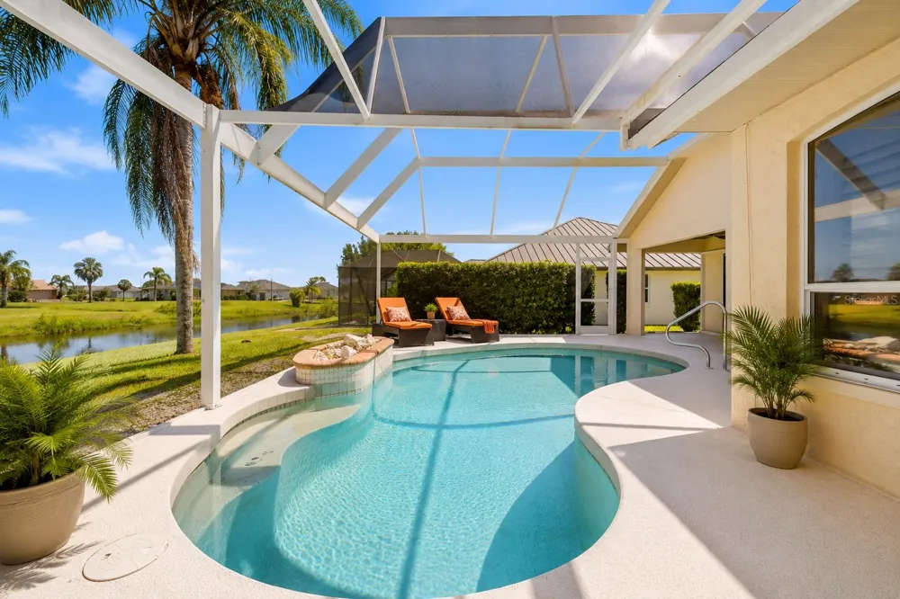 35 BUNKER CIRCLE Rotonda West, FL 33947