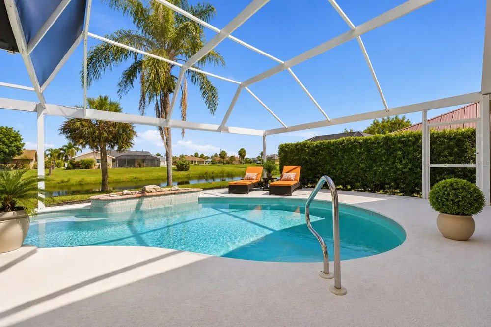 35 BUNKER CIRCLE Rotonda West, FL 33947