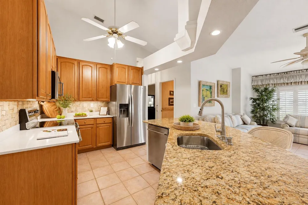 35 BUNKER CIRCLE Rotonda West, FL 33947
