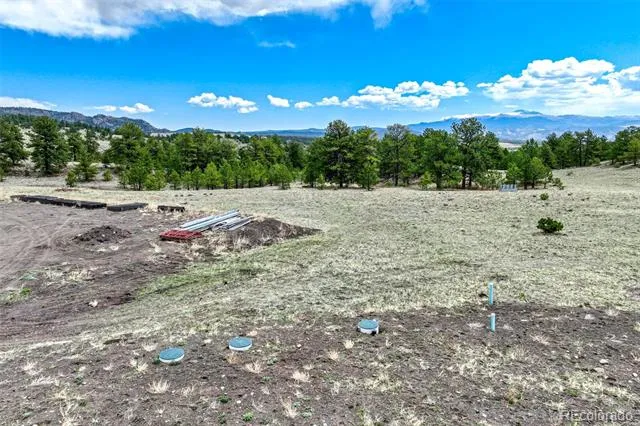 0 Pinto Trail Guffey, CO 80820