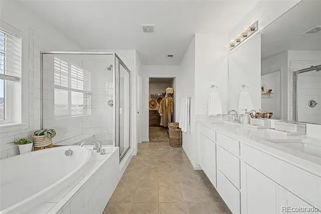 3845 Eaton Park Street Aurora, CO 80019