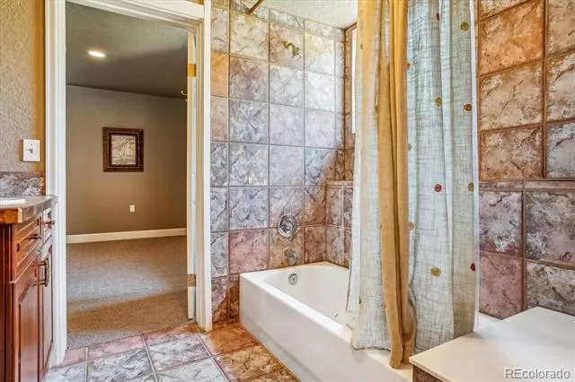 9983 Heather Drive Castle Rock, CO 80108