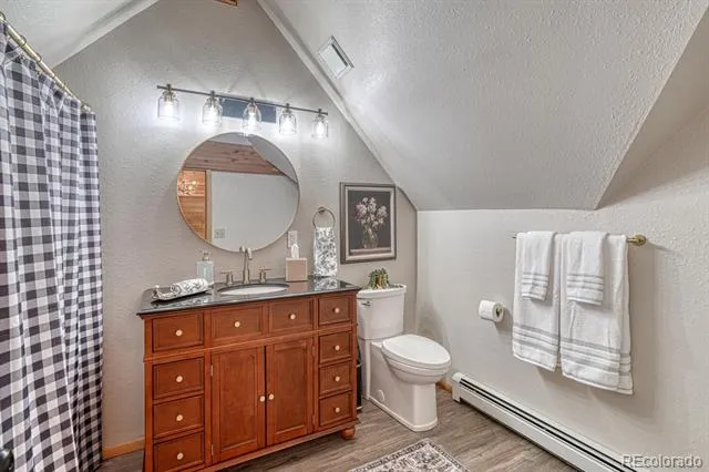 895 Acorn Rd Cotopaxi, CO 81223