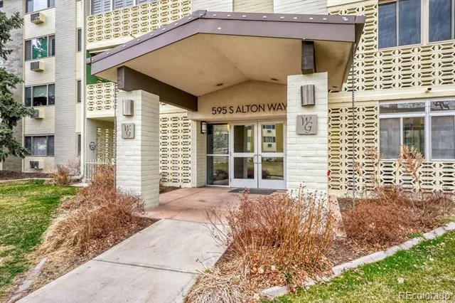 595 S Alton Way #10C Denver, CO 80247