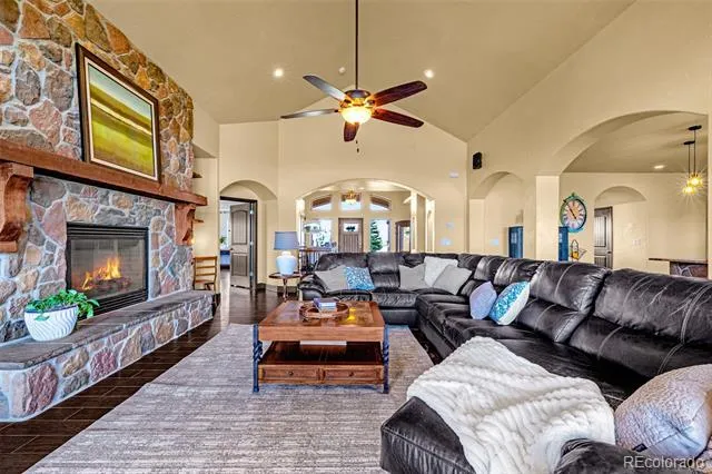 16895 Horizon Ridge Trail Colorado Springs, CO 80908