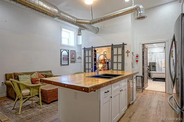 203 S Main Street La Veta, CO 81055