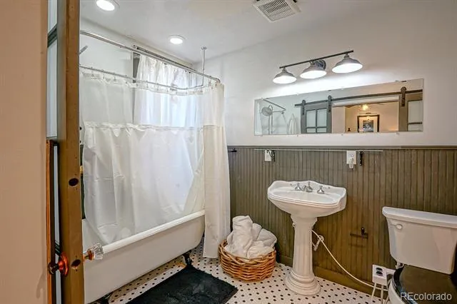 203 S Main Street La Veta, CO 81055