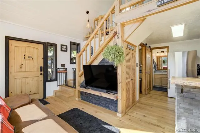 1726 County Road 104 Guffey, CO 80820