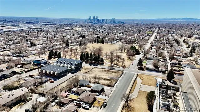 5220 Zuni Street Denver, CO 80221