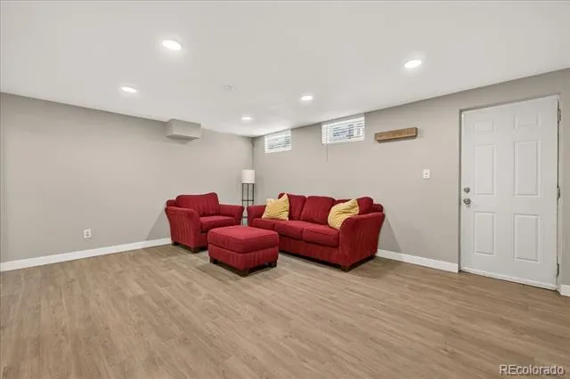 1736 King #B Denver, CO 80211