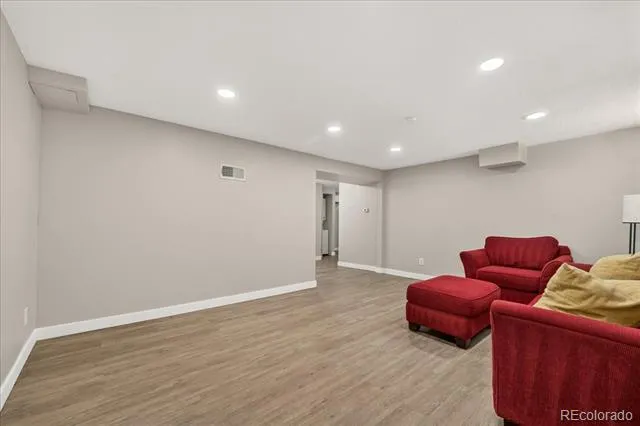 1736 King #B Denver, CO 80211