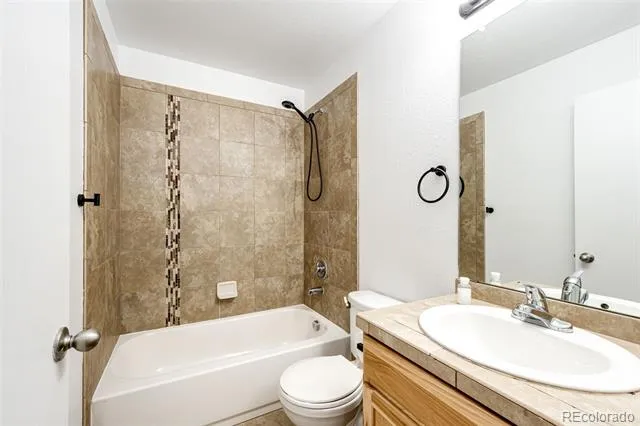 2703 Rose Hill Street Strasburg, CO 80136