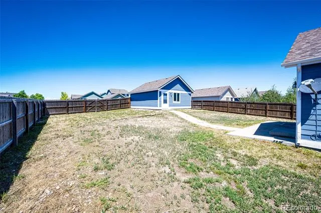 2703 Rose Hill Street Strasburg, CO 80136