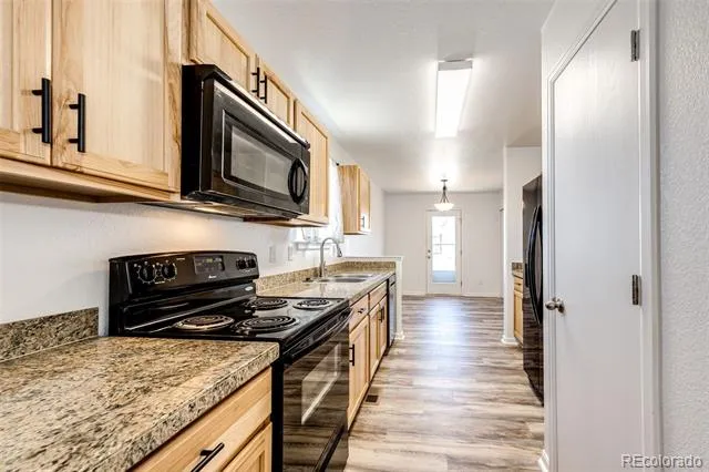 2703 Rose Hill Street Strasburg, CO 80136