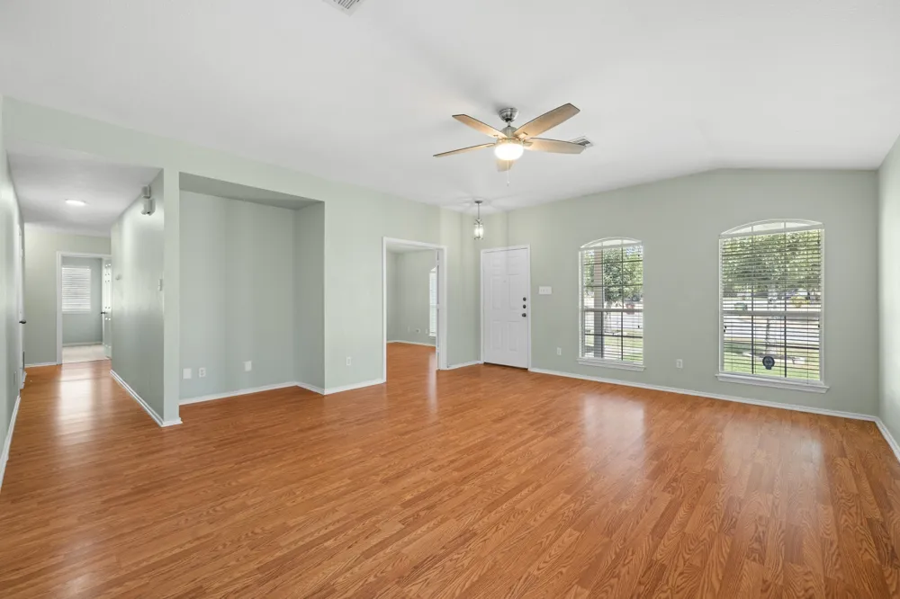 3233 Winding River Trail Round Rock, TX 78681
