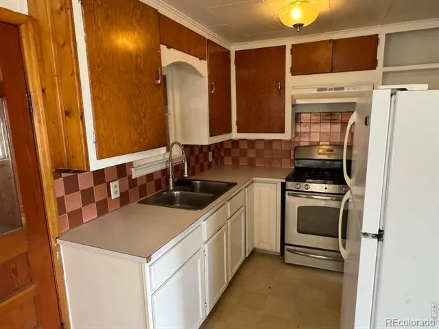6608 W County Road 20 Loveland, CO 80537