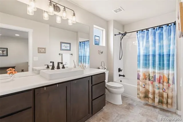 565 Remington Drive Hudson, CO 80642