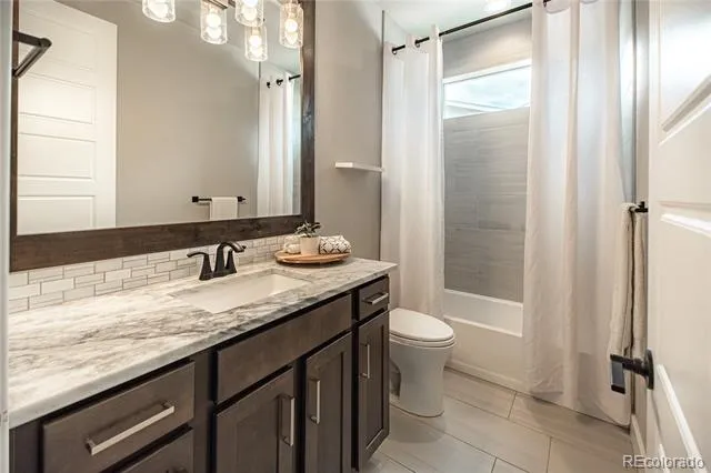 4017 Notch Trail Colorado Springs, CO 80924