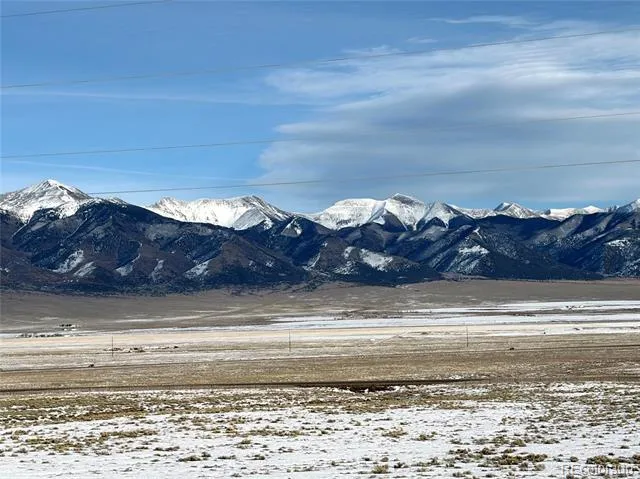 TRACT 4 BOWLING/COBB DIVISION OF LAND Saguache, CO 81143