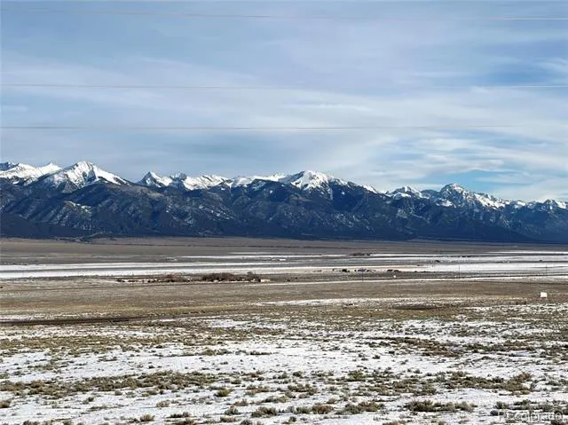 TRACT 4 BOWLING/COBB DIVISION OF LAND Saguache, CO 81143