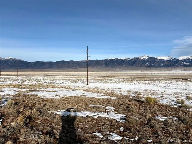 TRACT 4 BOWLING/COBB DIVISION OF LAND Saguache, CO 81143