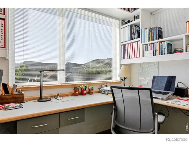340 McConnell Drive Lyons, CO 80540